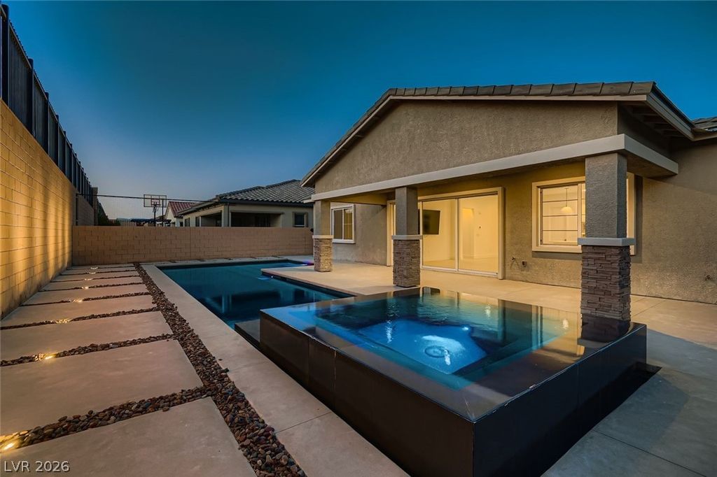 7411 Rosenberger Street, Las Vegas, NV 89166