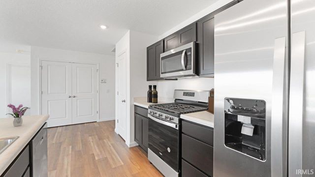 3593 Beck Court, Fort Wayne, IN 46818