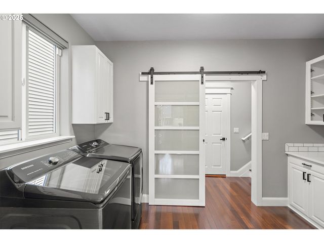 15541 Sw 144TH Ter, Portland, OR 97224