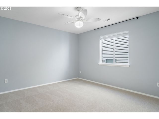 15541 Sw 144TH Ter, Portland, OR 97224