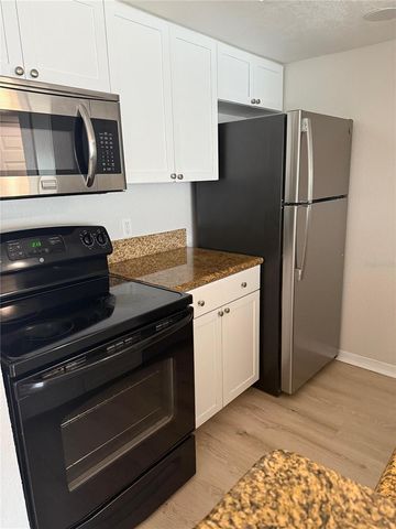 5160 CONROY ROAD 21, Orlando, FL 32811