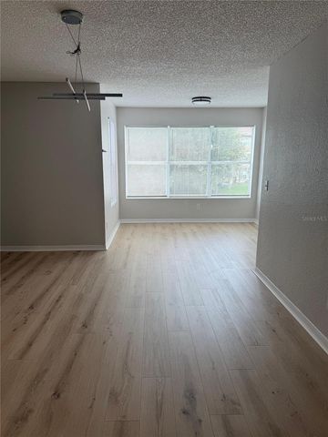 5160 CONROY ROAD 21, Orlando, FL 32811