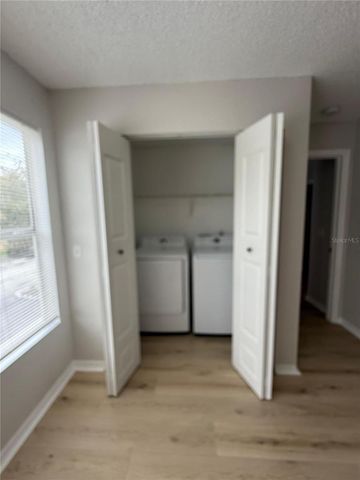 5160 CONROY ROAD 21, Orlando, FL 32811