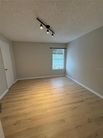 5160 CONROY ROAD 21, Orlando, FL 32811