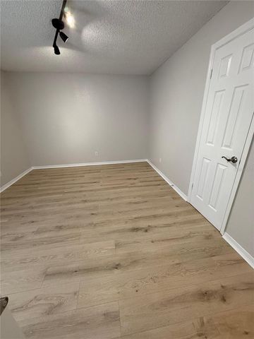 5160 CONROY ROAD 21, Orlando, FL 32811