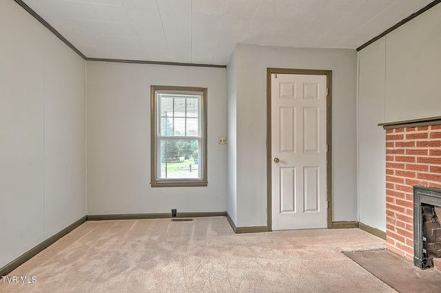 1408 West College Street, Jonesborough, TN 37659