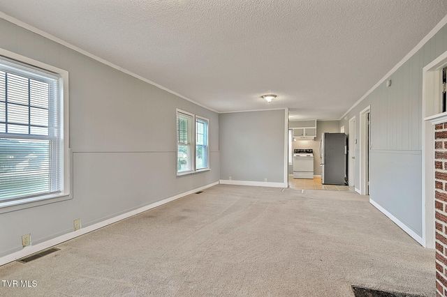 1408 West College Street, Jonesborough, TN 37659