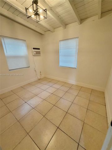 6110 Monroe Street, Hollywood, FL 33023