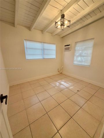 6110 Monroe Street, Hollywood, FL 33023