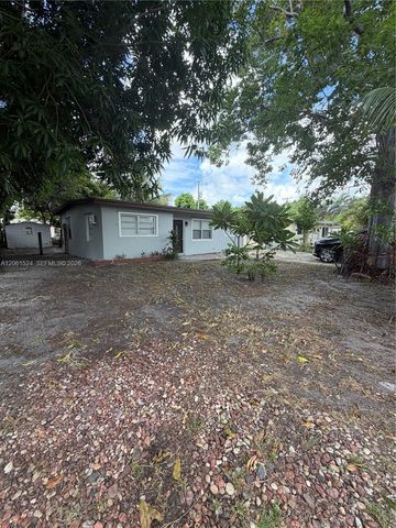 6110 Monroe Street, Hollywood, FL 33023