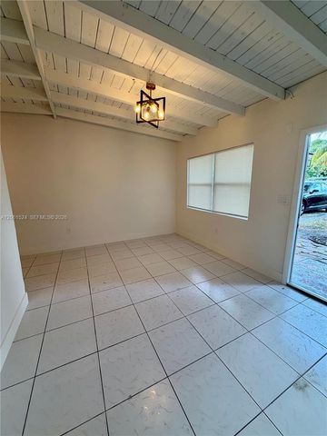 6110 Monroe Street, Hollywood, FL 33023