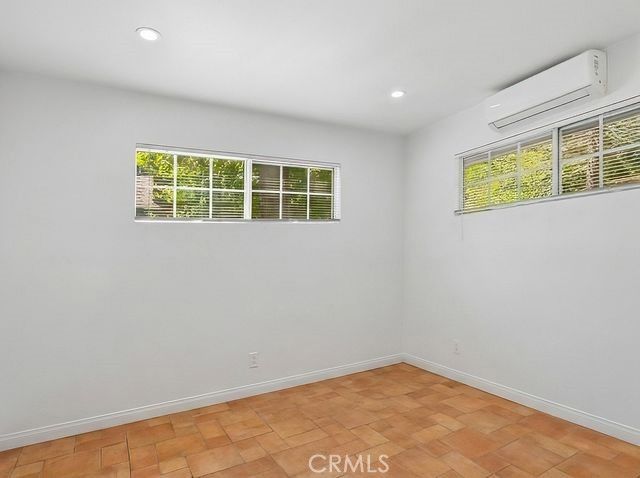 2285 Lausanne Drive, Wrightwood, CA 92397