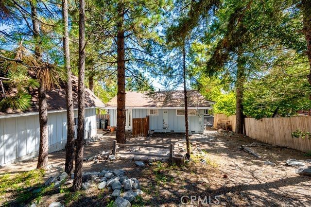 2285 Lausanne Drive, Wrightwood, CA 92397