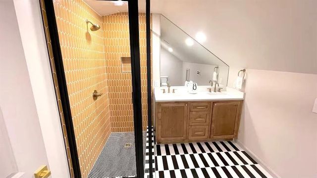 2904 Arrowhead Drive, Edmond, OK 73013