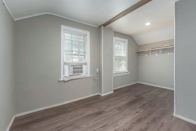 617 Wheaton Avenue, Kalamazoo, MI 49008