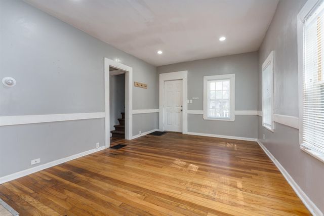 617 Wheaton Avenue, Kalamazoo, MI 49008