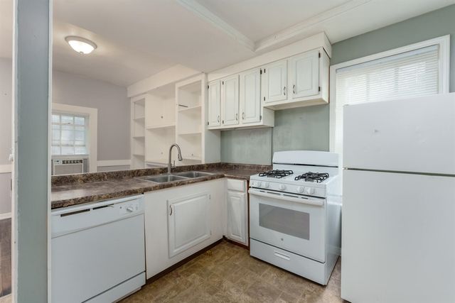 617 Wheaton Avenue, Kalamazoo, MI 49008