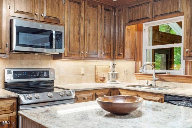 2609 Cobworth Court, Raleigh, NC 27613