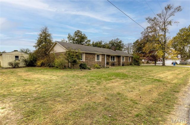 445 Margaret Drive, East Prairie, MO 63845