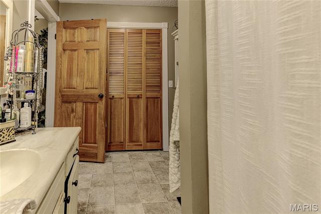 445 Margaret Drive, East Prairie, MO 63845