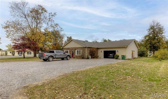 445 Margaret Drive, East Prairie, MO 63845