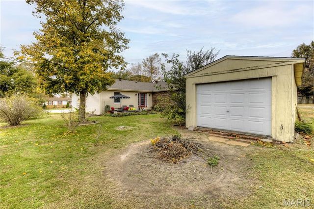 445 Margaret Drive, East Prairie, MO 63845