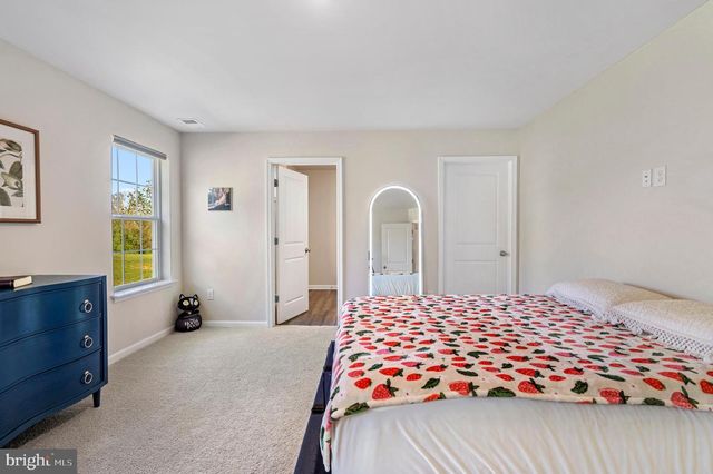 157 LYON RIDGE, Shepherdstown, WV 25443
