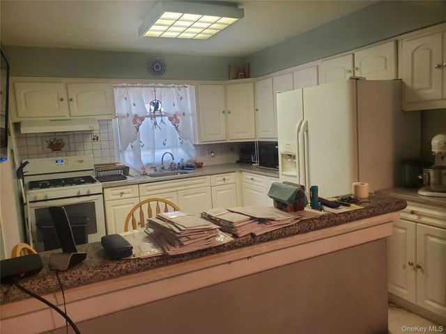 1267 E 58th Street, Brooklyn, NY 11234