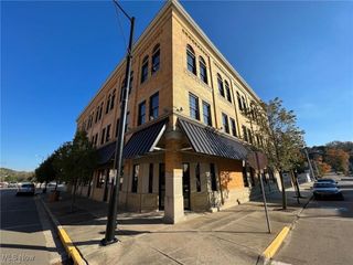 202 E 3rd Street, Uhrichsville, OH 44683