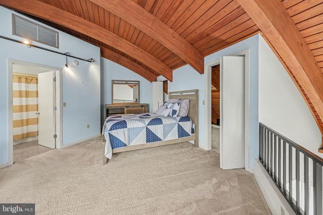 112 BLUE RIDGE CIR, Harrisburg, PA 17110