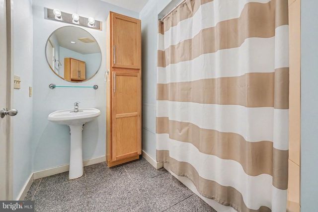 112 BLUE RIDGE CIR, Harrisburg, PA 17110