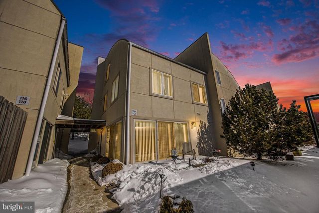 112 BLUE RIDGE CIR, Harrisburg, PA 17110