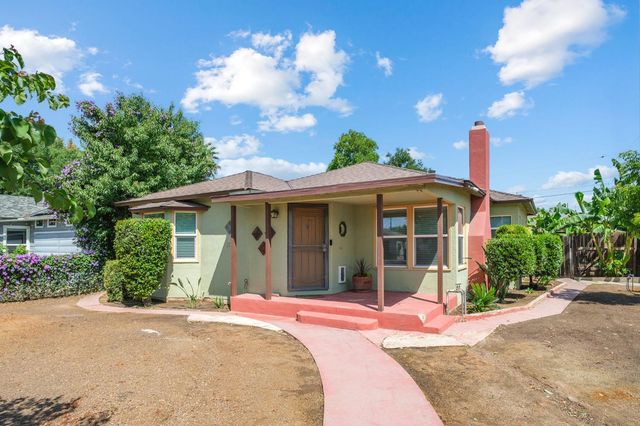 93 E Andrews Avenue, Fresno, CA 93704