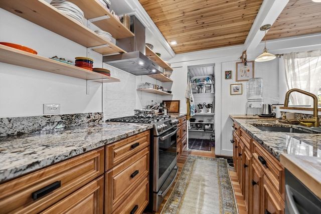 72 Butler Street 2, Salem, MA 01970