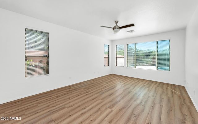 21843 N 51ST Street, Phoenix, AZ 85054