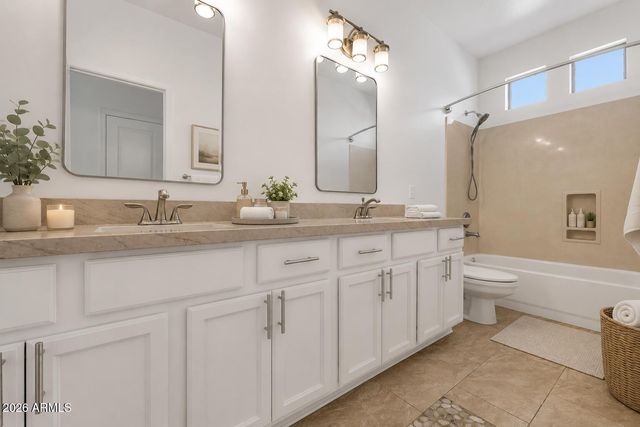 21843 N 51ST Street, Phoenix, AZ 85054