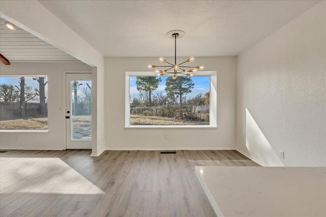 10316 Bonnycastle Drive, Yukon, OK 73099