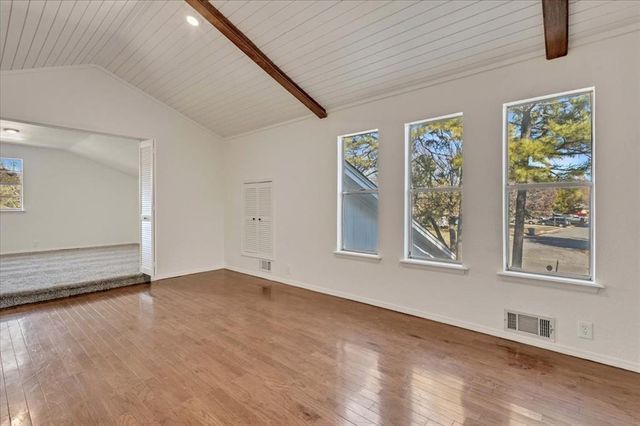 10316 Bonnycastle Drive, Yukon, OK 73099