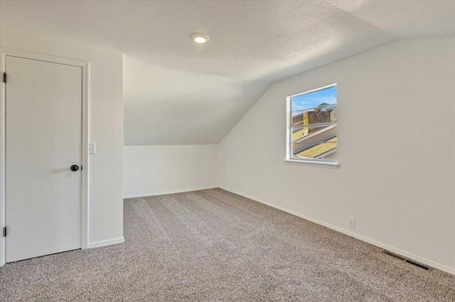 10316 Bonnycastle Drive, Yukon, OK 73099