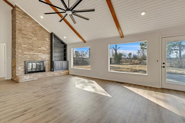 10316 Bonnycastle Drive, Yukon, OK 73099