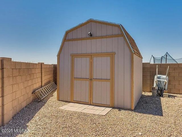 7959 W Imperial Eagle Court, Tucson, AZ 85757