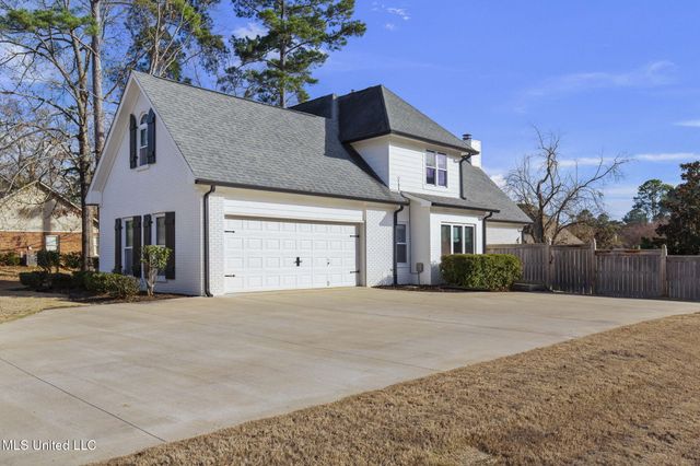 204 Breezy Hill Drive, Madison, MS 39110