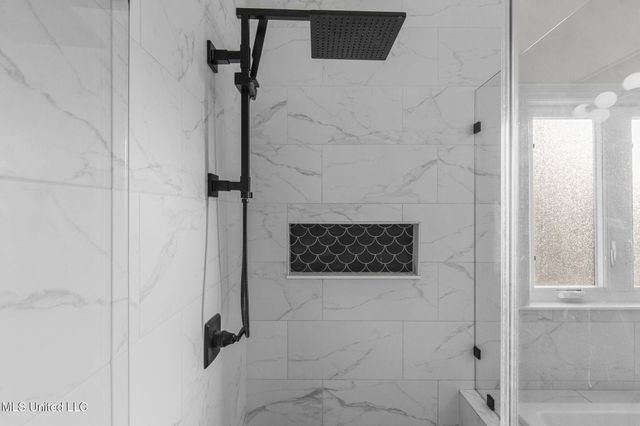 204 Breezy Hill Drive, Madison, MS 39110