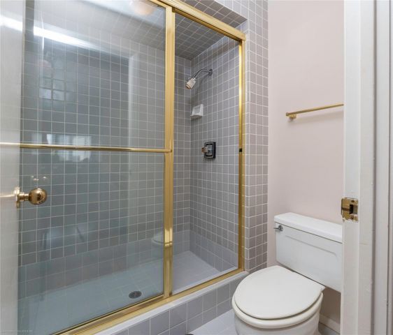 40 N Interstate 35 Highway 6C1, Austin, TX 78701