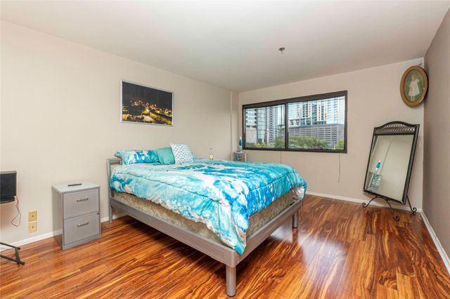 40 N Interstate 35 Highway 6C1, Austin, TX 78701