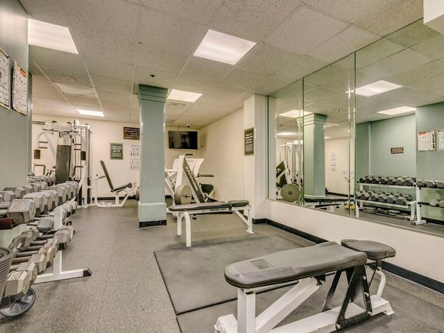 40 N Interstate 35 Highway 6C1, Austin, TX 78701