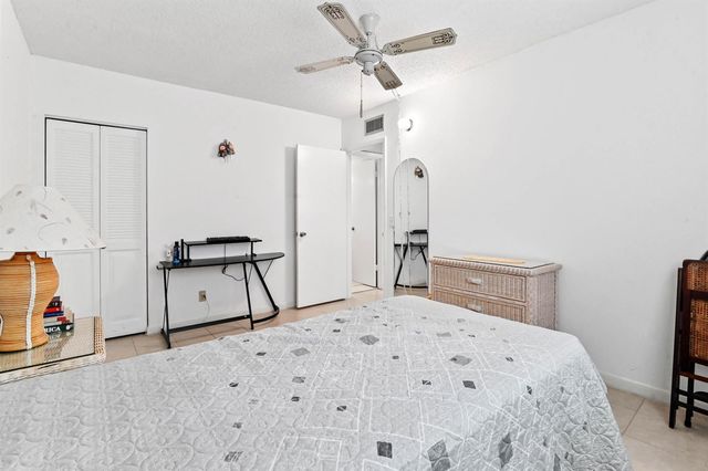 2860 SW 22nd Avenue 4040, Delray Beach, FL 33445