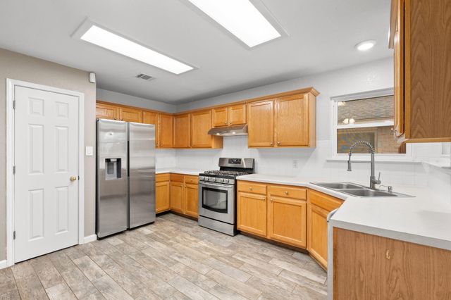 15308 Cadoz DR, Austin, TX 78728