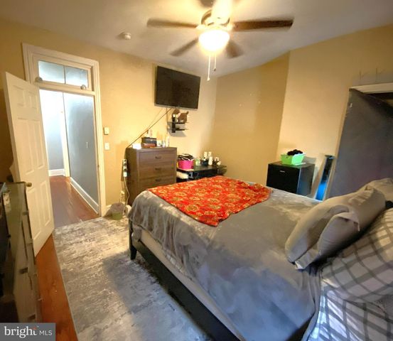 415 E 10TH ST, Wilmington, DE 19801