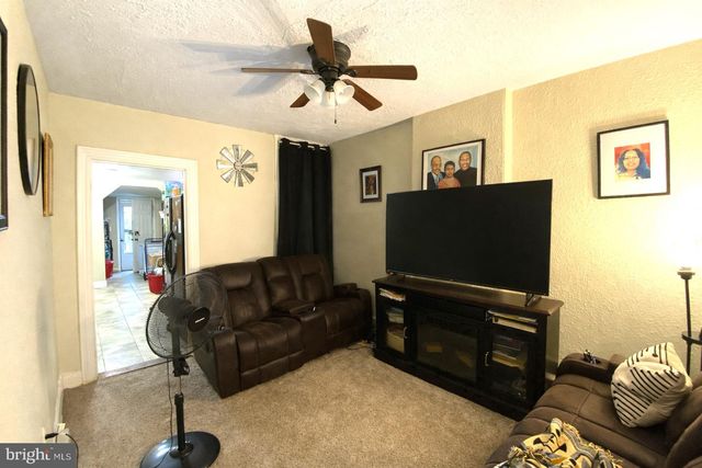 415 E 10TH ST, Wilmington, DE 19801